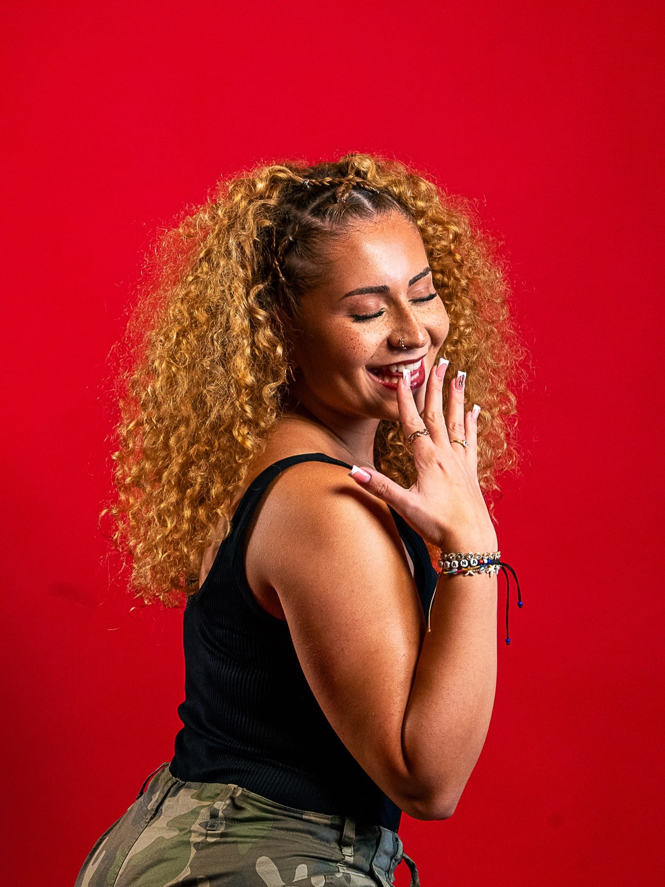 Susi · Studio (Portrait studio) — photo 10 sur 14